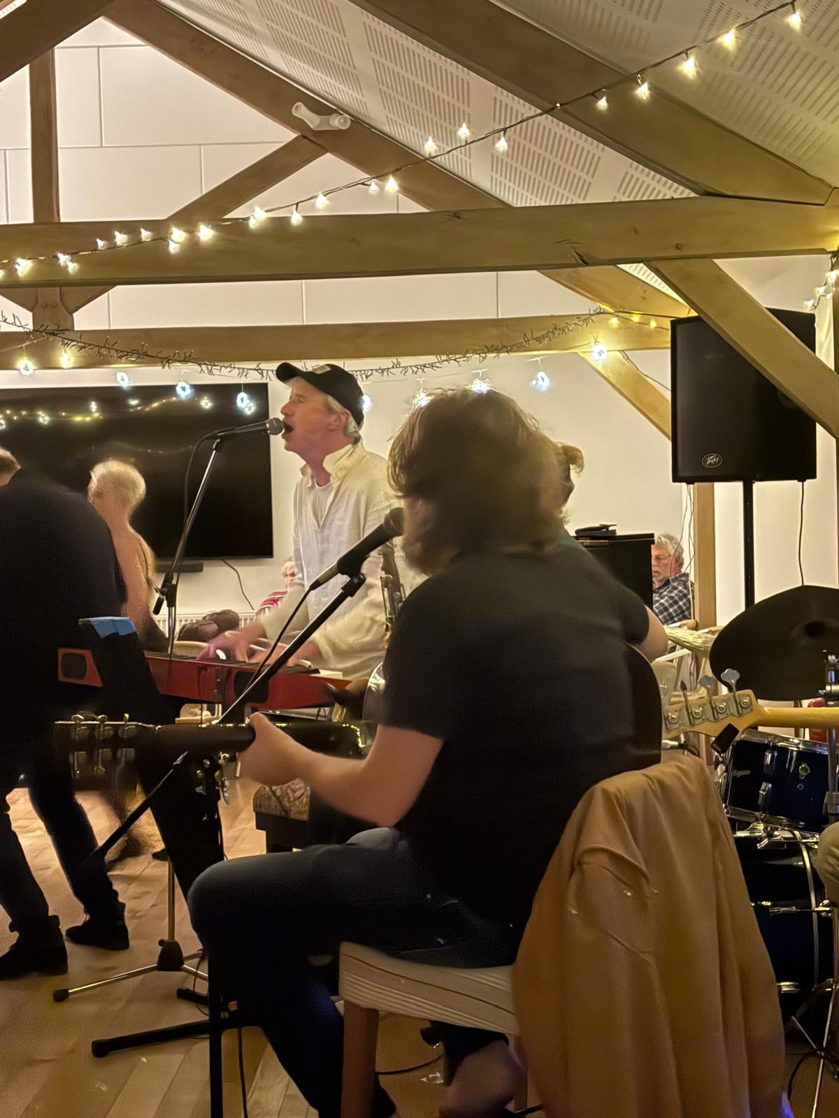 04a7dc3c 2083 4a2b ac99 21500b0fb524